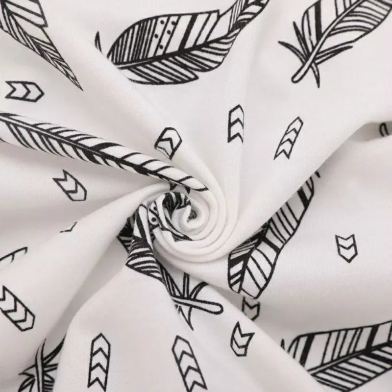 2-Piece Feather Print Hooded Bodysuit and Hat B2022