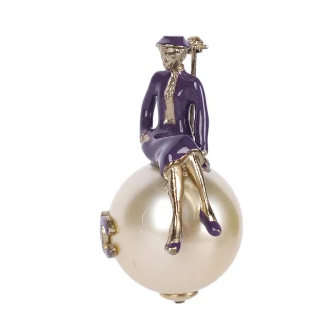 Coco Mademoiselle Large Pearl Brooch Pin (Authentic Pre-owned)