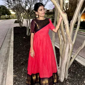 Elegance Redefined: Pink Sungudi Gown with Stylish Pot Neck