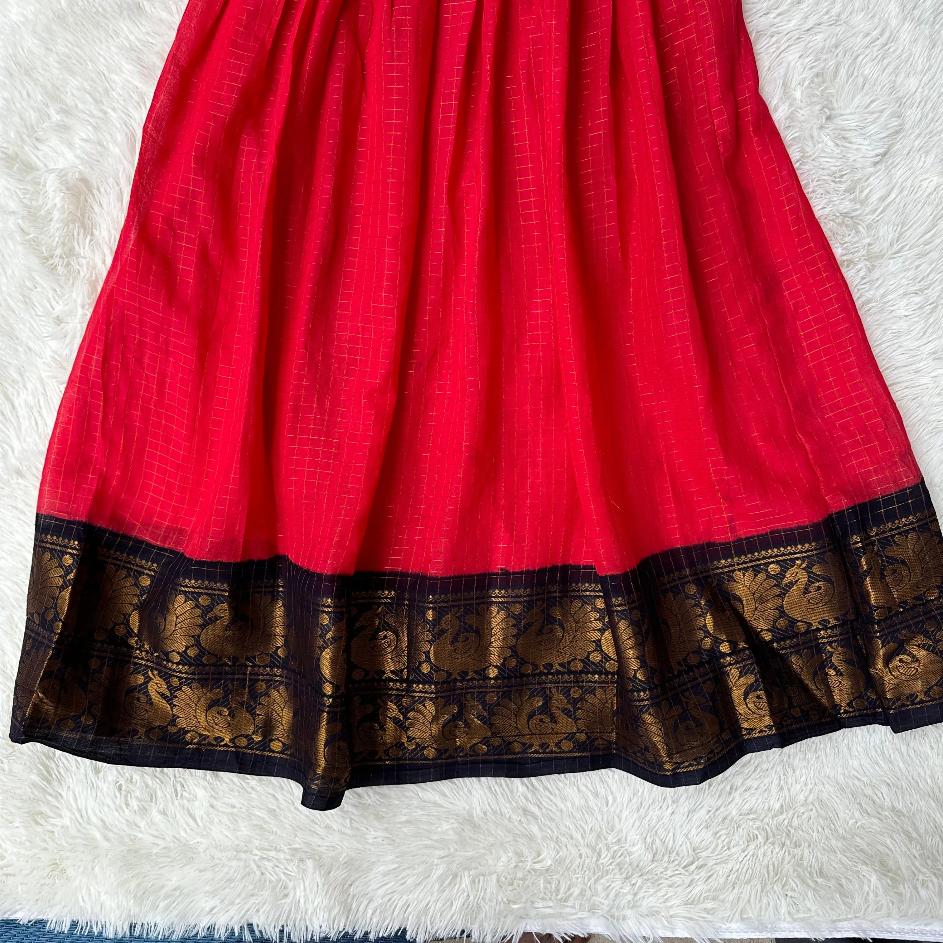 Elegance Redefined: Pink Sungudi Gown with Stylish Pot Neck