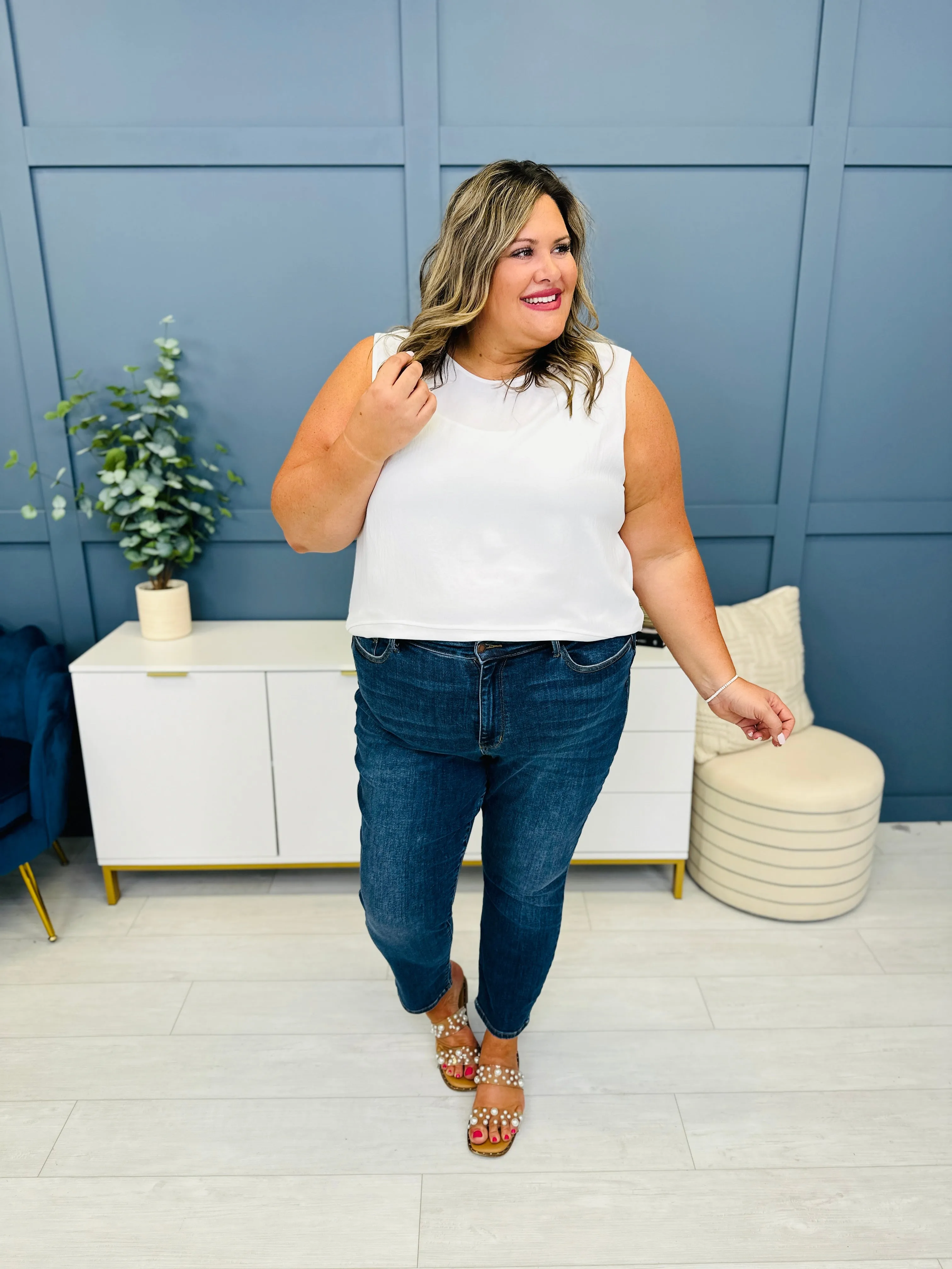 Judy Blue Wow Factor Butt Lifting Slim Fit Jeans in Reg/Curvy