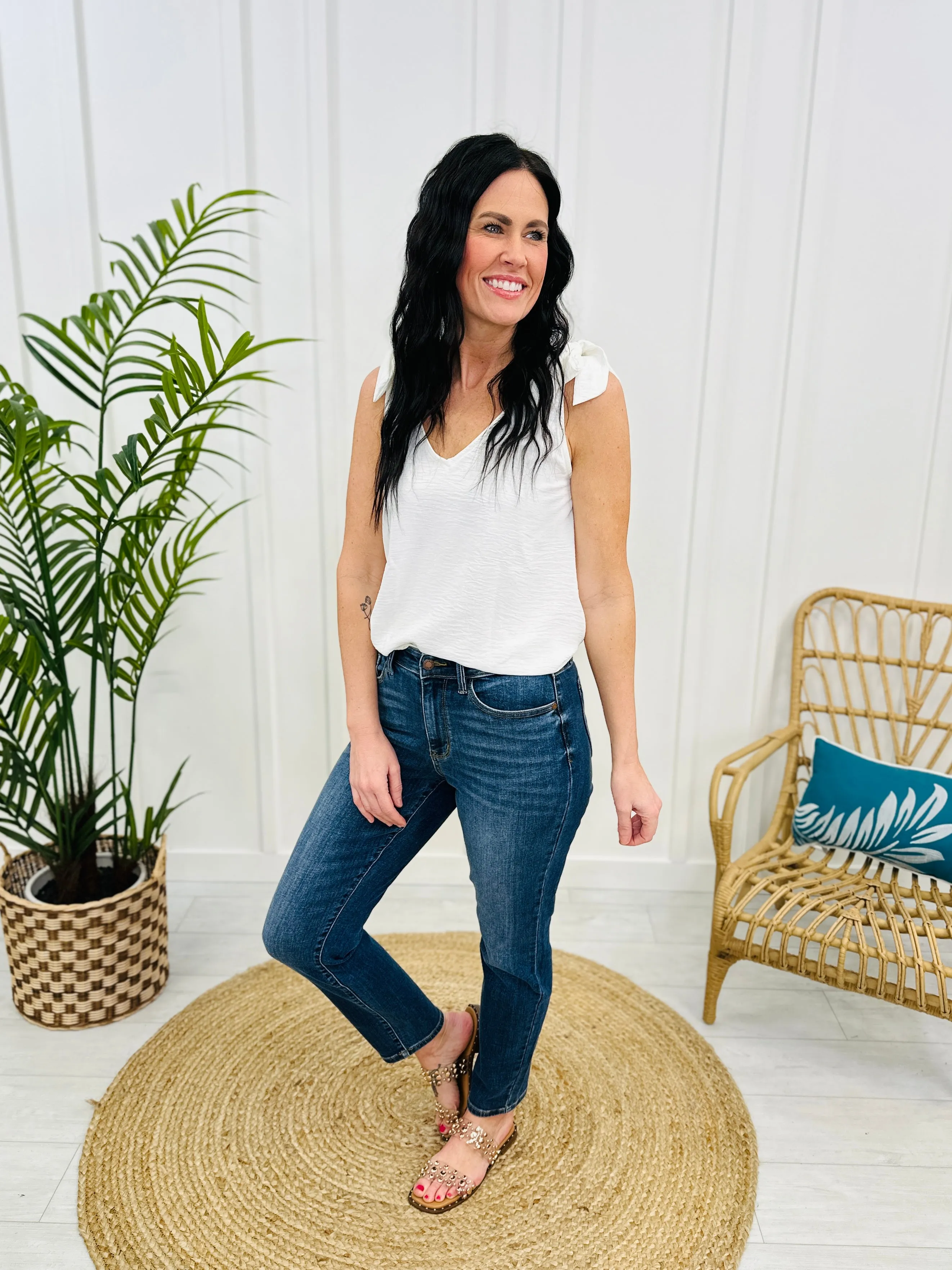 Judy Blue Wow Factor Butt Lifting Slim Fit Jeans in Reg/Curvy