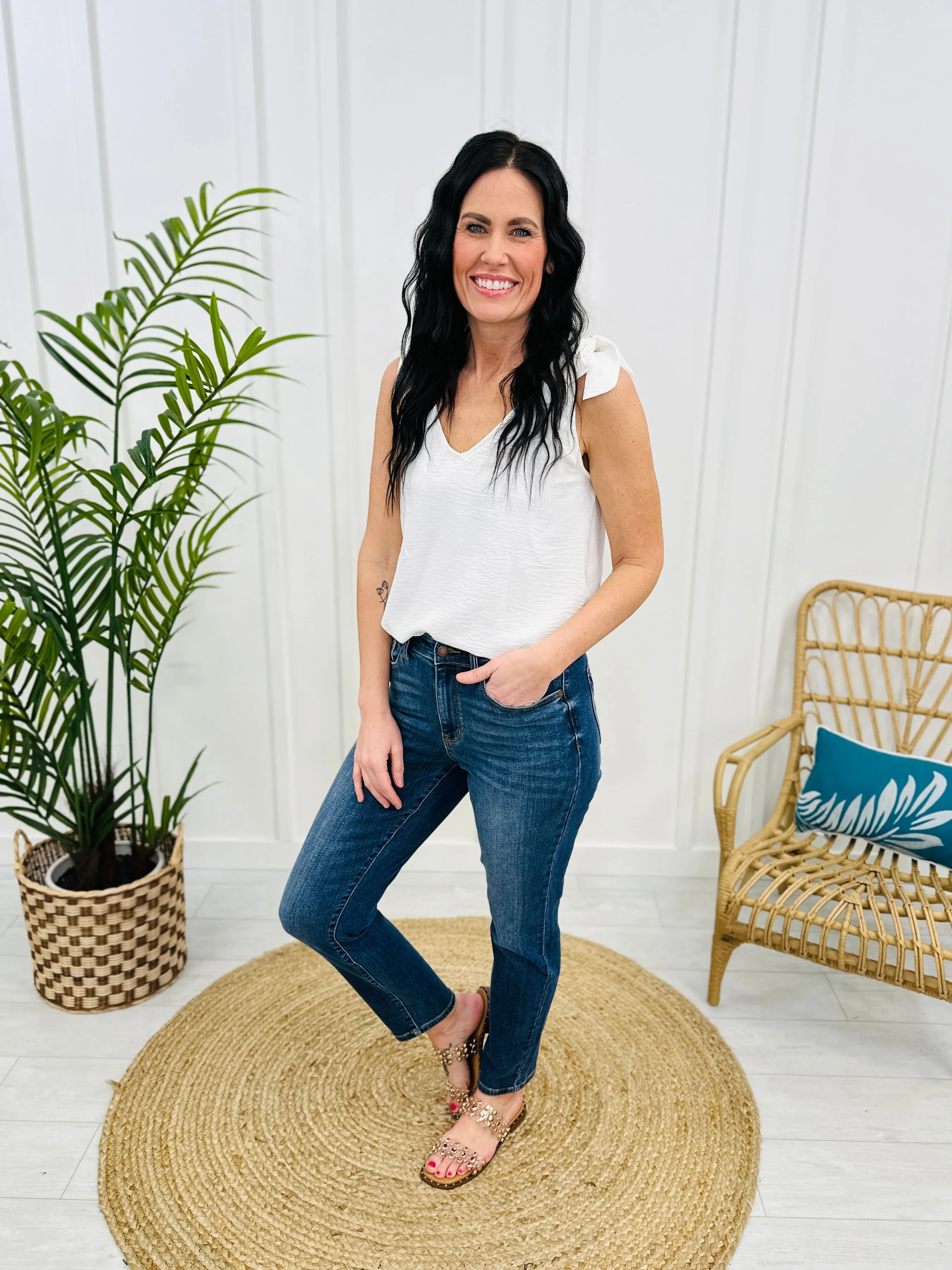 Judy Blue Wow Factor Butt Lifting Slim Fit Jeans in Reg/Curvy
