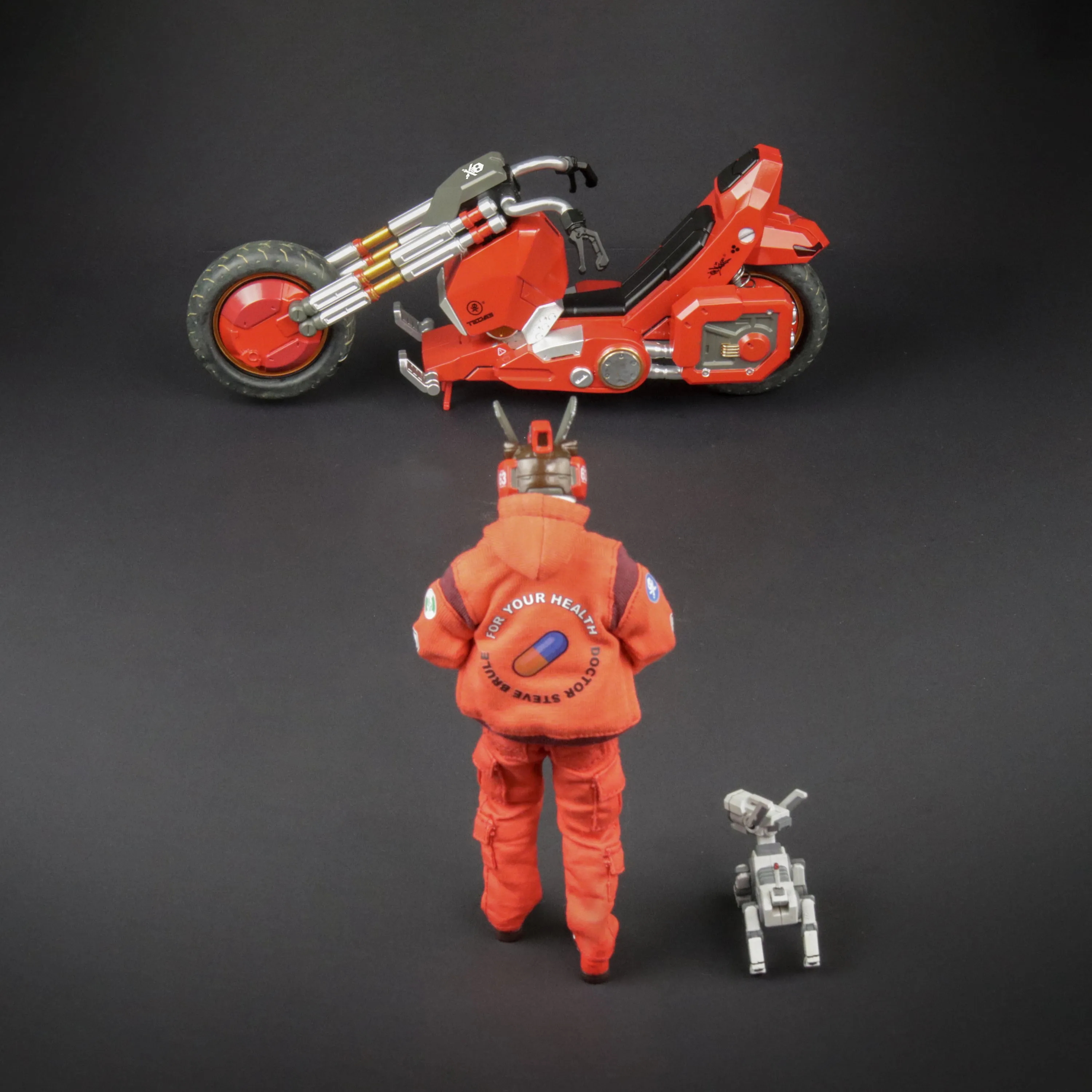 “OTOMO TEQ63" Action Figure