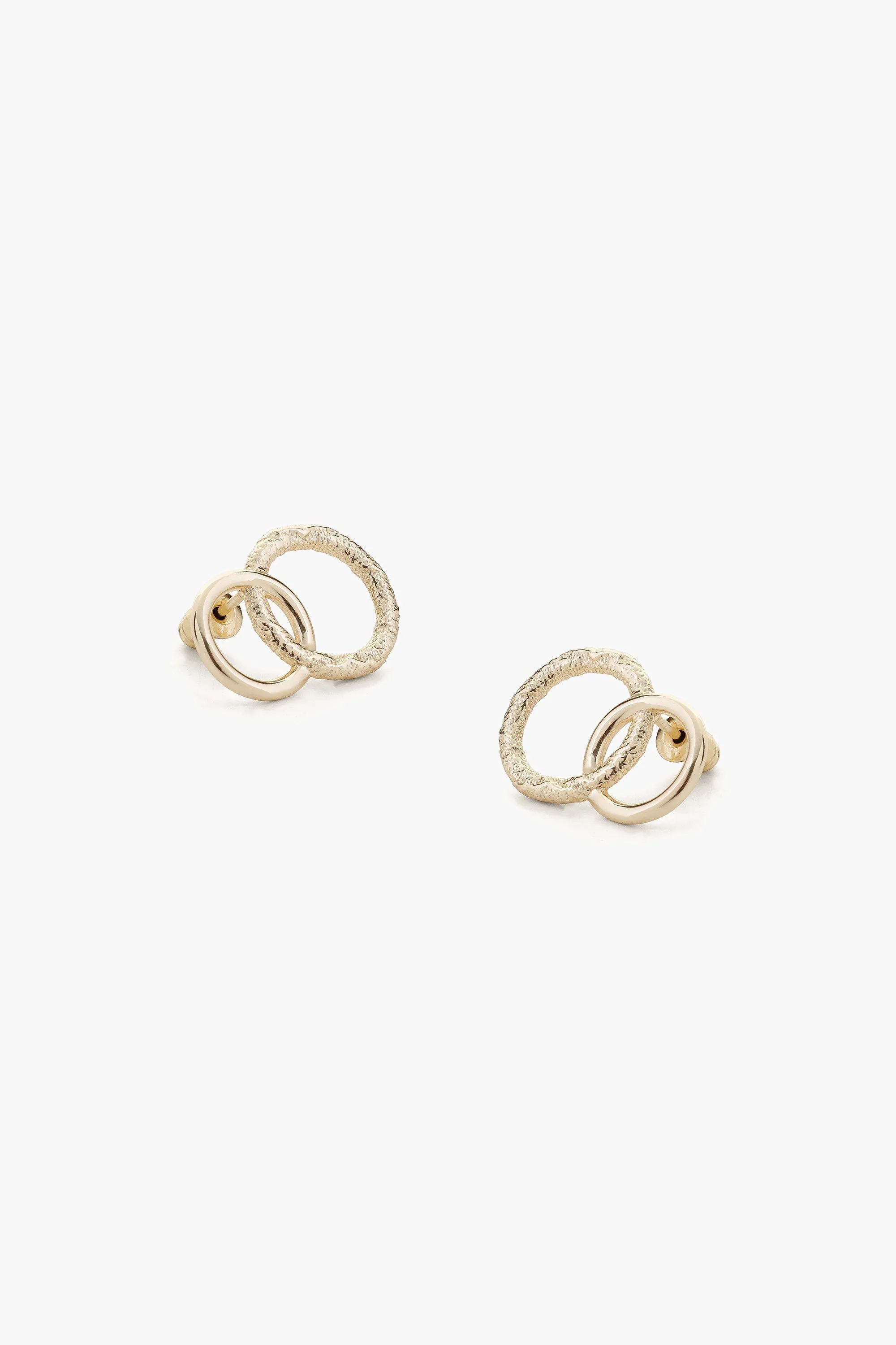 Pose Earrings