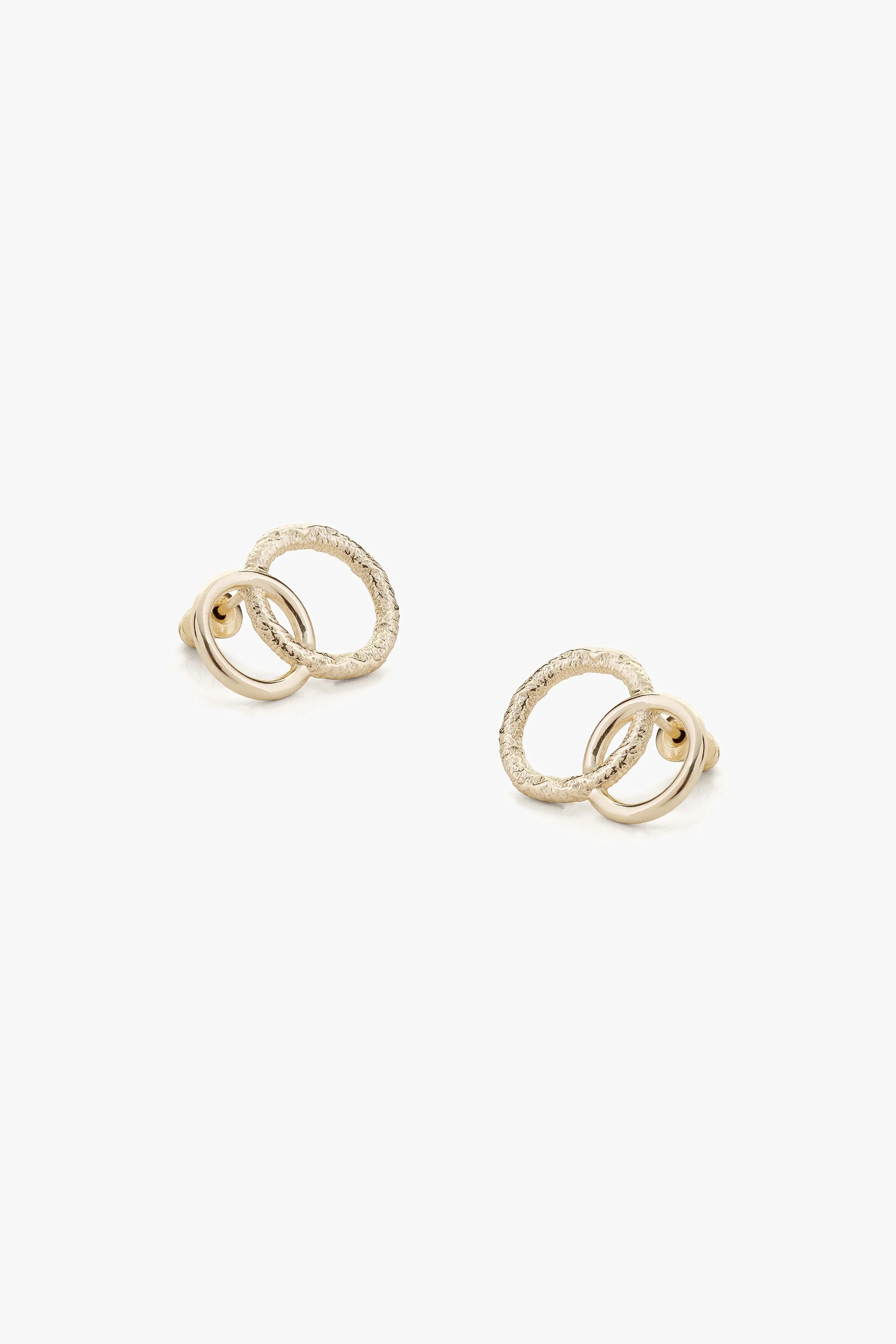 Pose Earrings