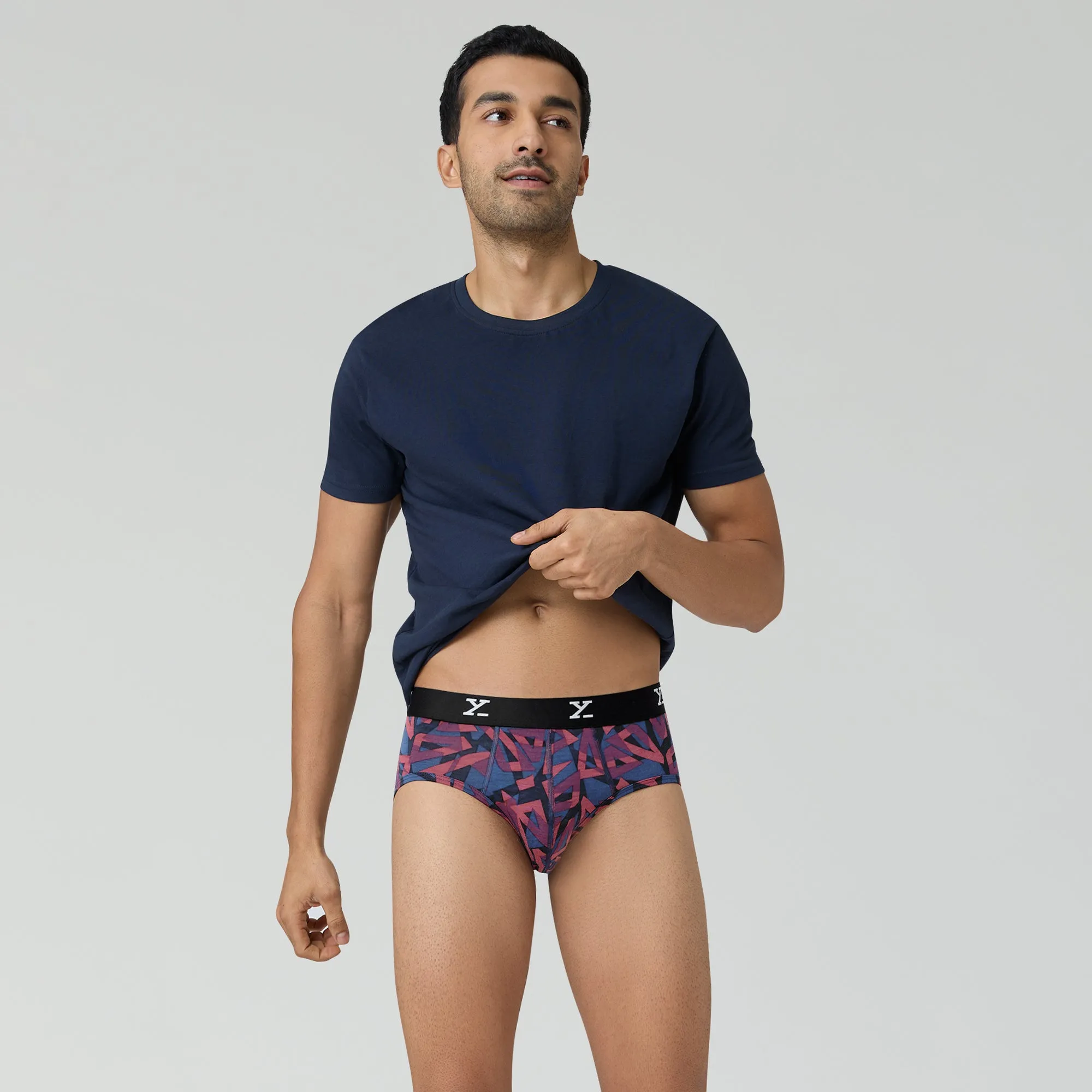 Shuffle Modal Briefs Triad Red